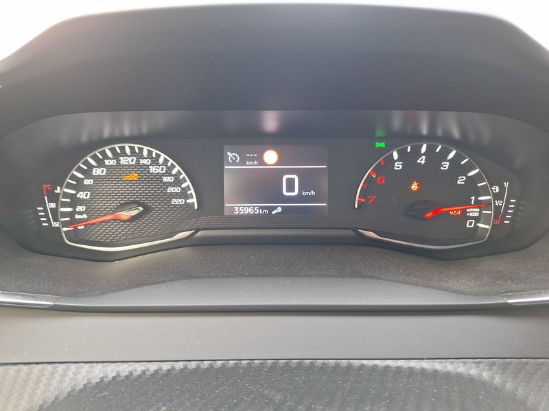 Peugeot 208 1.2 PureTech Active Pack 2022 – снимка 12