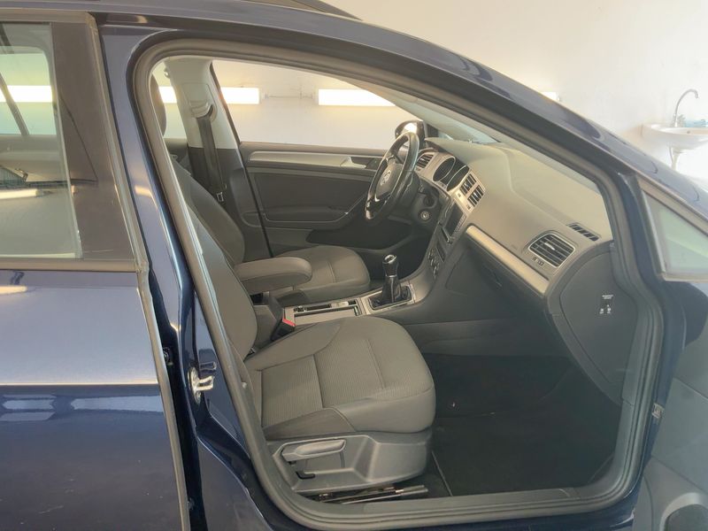 Volkswagen Golf VII 2.0 TDI Comfortline 4Motion BlueMotion Tech 2016 – снимка 17