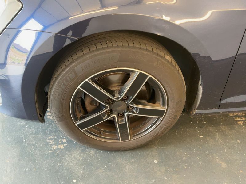 Volkswagen Golf VII 2.0 TDI Comfortline 4Motion BlueMotion Tech 2016 – снимка 3
