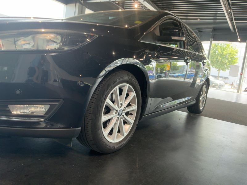 Ford Focus 1.5 TDCi Titanium 2015 – снимка 2