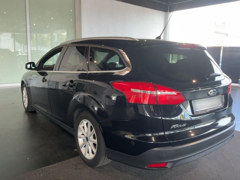 Ford Focus 1.5 TDCi Titanium 2015 – снимка 6