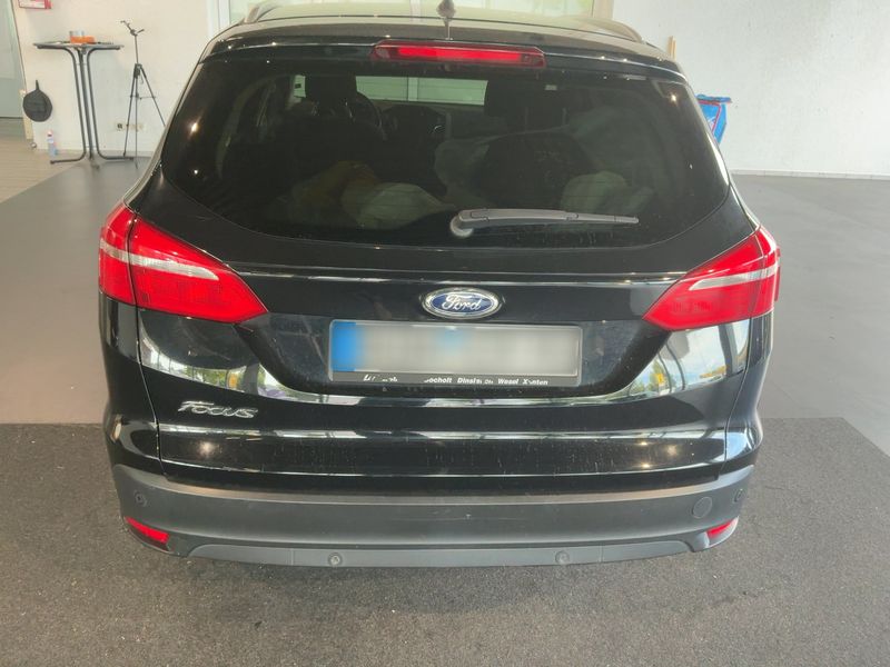 Ford Focus 1.5 TDCi Titanium 2015 – снимка 7