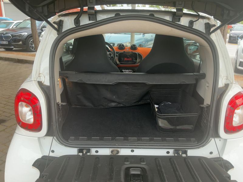 Smart fortwo 0.9 Turbo Basis passion 2016 – снимка 15