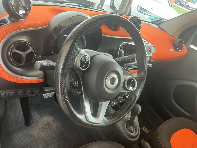 Smart fortwo 0.9 Turbo Basis passion 2016 – снимка 23