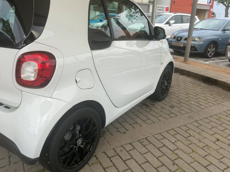 Smart fortwo 0.9 Turbo Basis passion 2016 – снимка 8