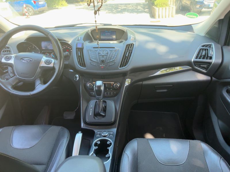 Ford Kuga 2.0 TDCi Titanium 2015 – снимка 18