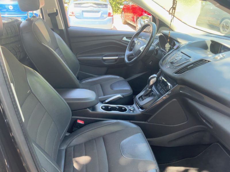 Ford Kuga 2.0 TDCi Titanium 2015 – снимка 17
