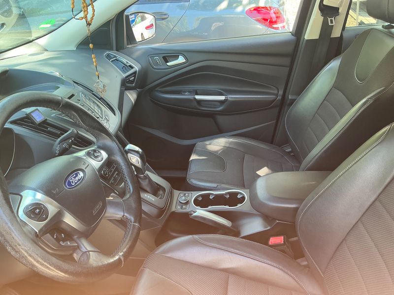 Ford Kuga 2.0 TDCi Titanium 2015 – снимка 30