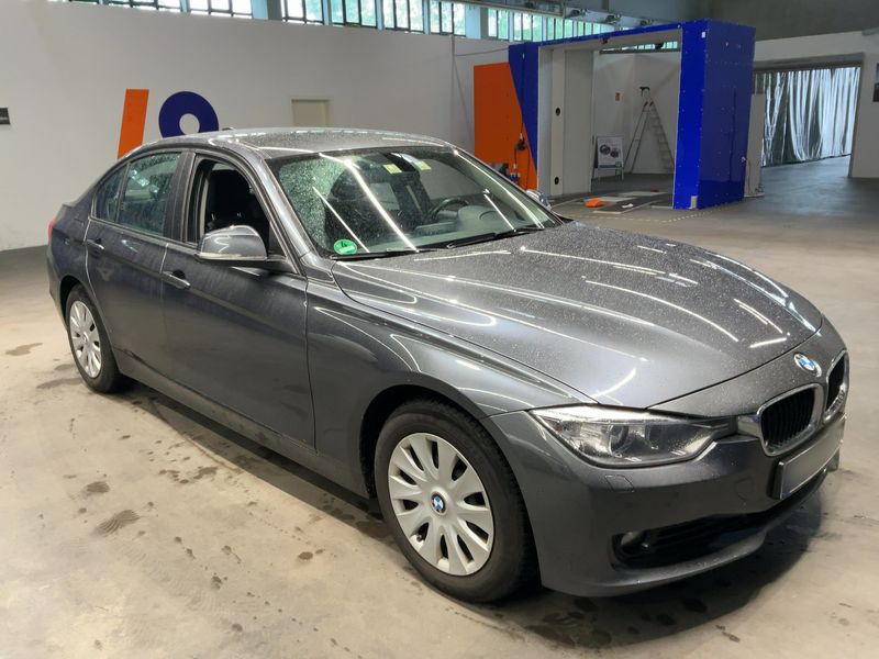 BMW 3er 318d 2014 – снимка 12