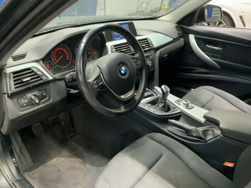 BMW 3er 318d 2014 – снимка 17