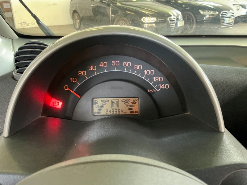 Smart fortwo 0.8 CDI Passion 2001 – снимка 4