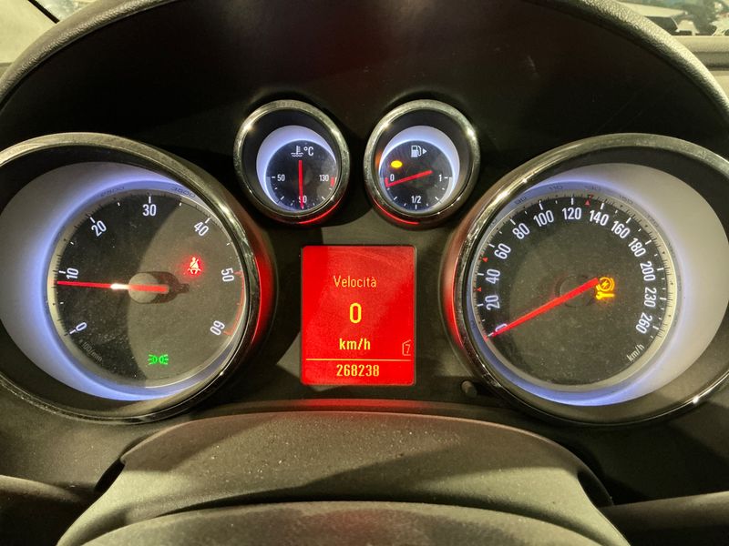 Opel Astra 1.7 CDTI Cosmo 2010 – снимка 4