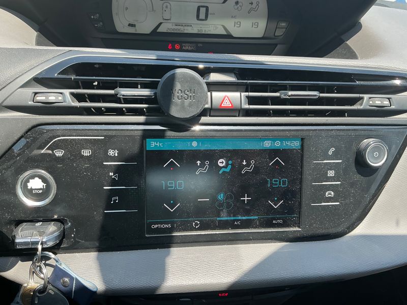 Citroen C4 Picasso 1.6 Blue-HDi Business + 2018 – снимка 39