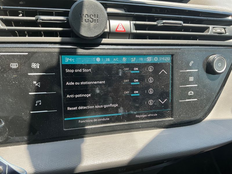 Citroen C4 Picasso 1.6 Blue-HDi Business + 2018 – снимка 37