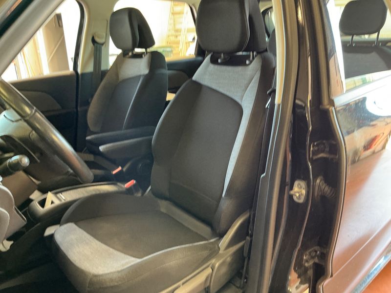 Citroen C4 Picasso 1.6 Blue-HDi Business + 2018 – снимка на щета 48