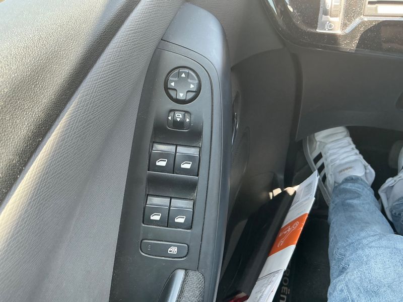 Citroen C4 Picasso 1.6 Blue-HDi Business + 2018 – снимка 42