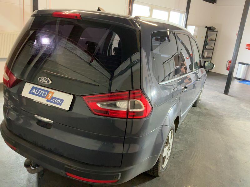 Ford Galaxy 2.0 TDCi Titanium 2014 – снимка 8