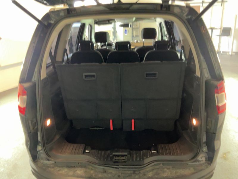 Ford Galaxy 2.0 TDCi Titanium 2014 – снимка 16