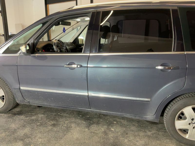 Ford Galaxy 2.0 TDCi Titanium 2014 – снимка 4