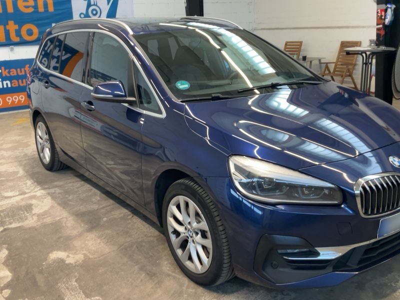 BMW 2er 220d Gran Tourer xDrive Luxury Line 2018 – снимка 12