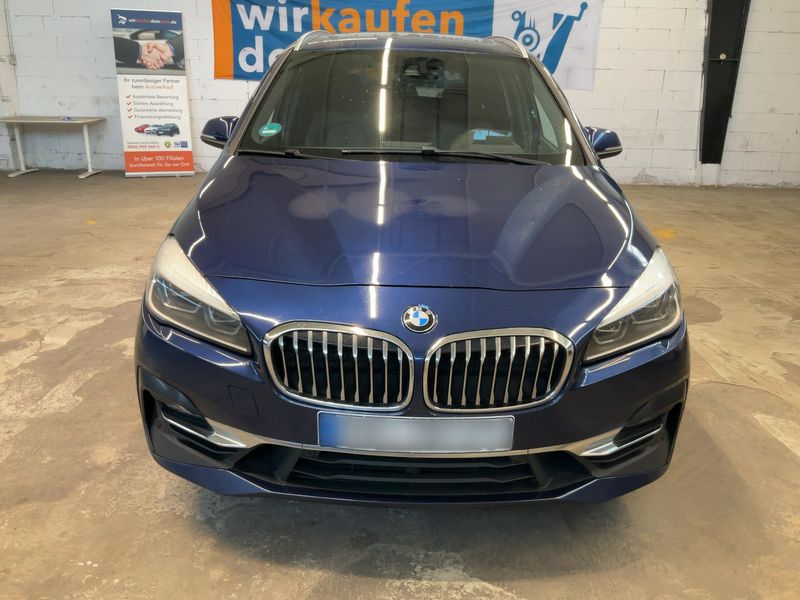 BMW 2er 220d Gran Tourer xDrive Luxury Line 2018 – снимка 14