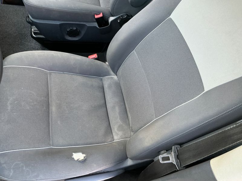 Volkswagen T5 Multivan 2.0 TDI Startline 2011 – снимка 31