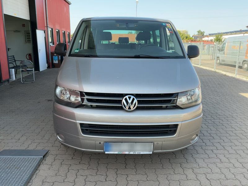 Volkswagen T5 Multivan 2.0 TDI Startline 2011 – снимка 14