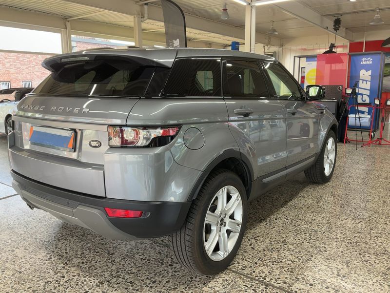 Land Rover Evoque 2.2 Td4 Pure 2012 – снимка 8