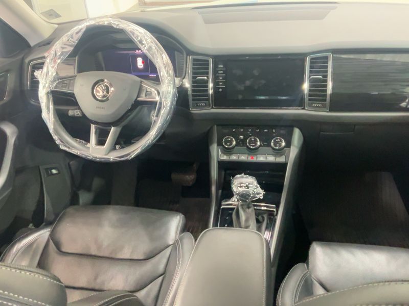 Skoda Kodiaq 2.0 TDI Style 4x4 2019 – снимка 17