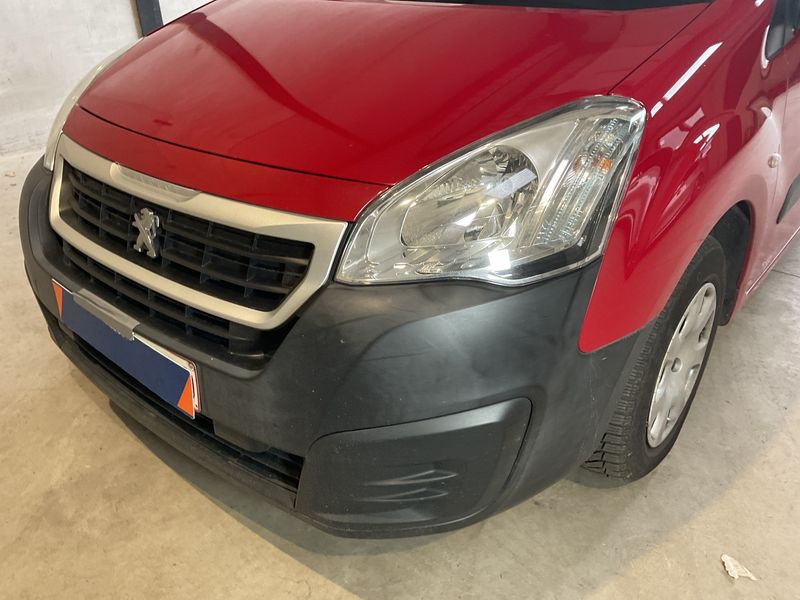 Peugeot Partner 1.6 Blue-HDi Access 2016 – снимка 43