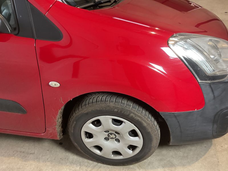 Peugeot Partner 1.6 Blue-HDi Access 2016 – снимка 24