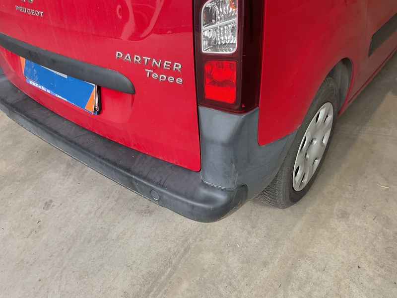 Peugeot Partner 1.6 Blue-HDi Access 2016 – снимка 40