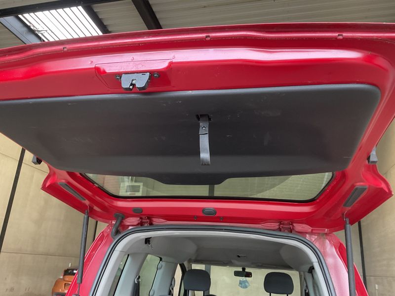 Peugeot Partner 1.6 Blue-HDi Access 2016 – снимка 33