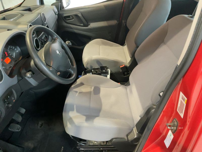 Peugeot Partner 1.6 Blue-HDi Access 2016 – снимка 17