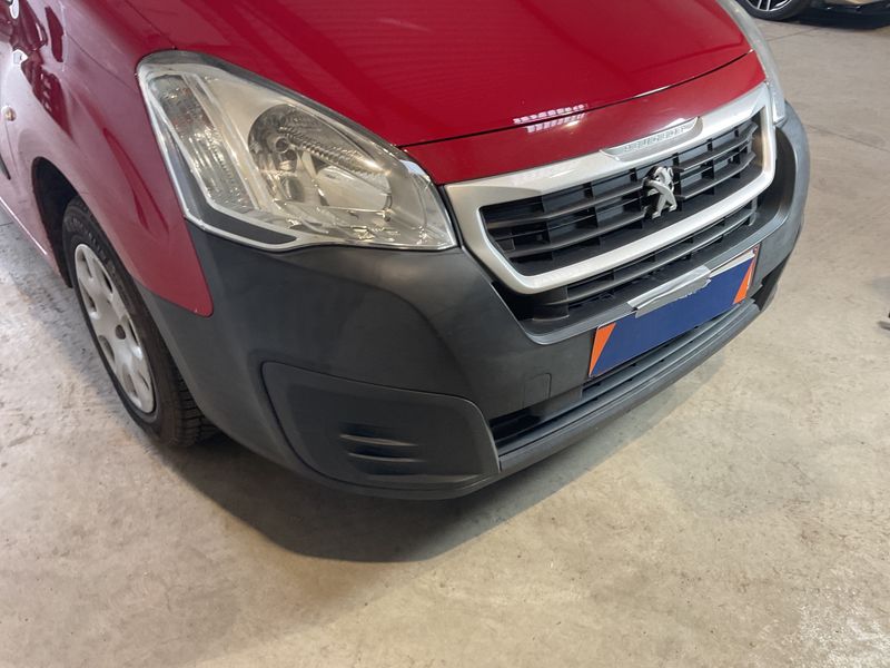 Peugeot Partner 1.6 Blue-HDi Access 2016 – снимка 42