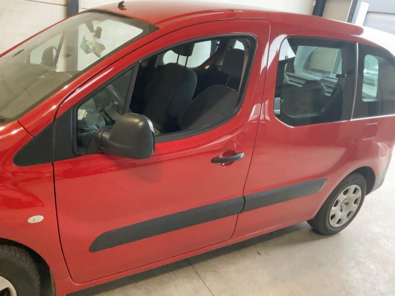 Peugeot Partner 1.6 Blue-HDi Access 2016 – снимка 4