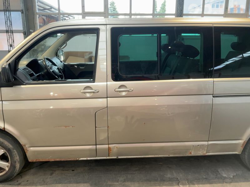 Volkswagen T5 Caravelle 2.5 TDI Comfortline lang 2008 – снимка 4