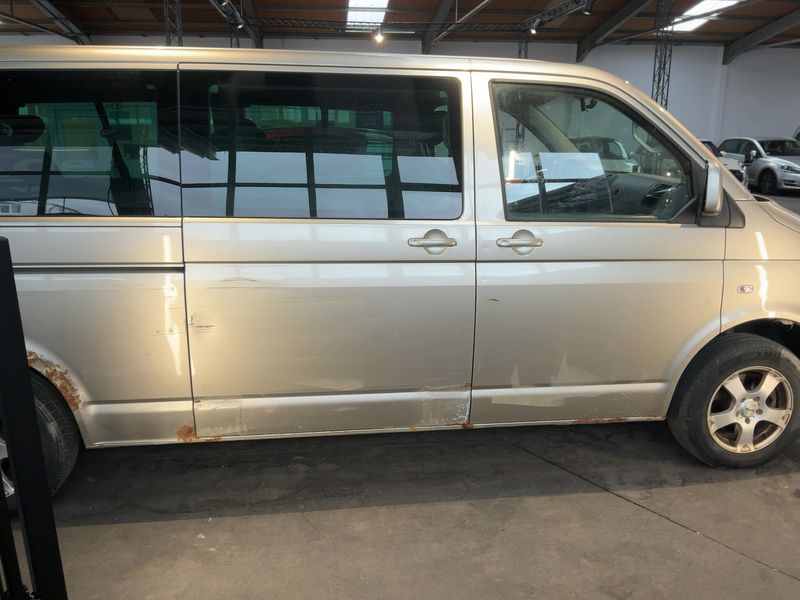 Volkswagen T5 Caravelle 2.5 TDI Comfortline lang 2008 – снимка 10