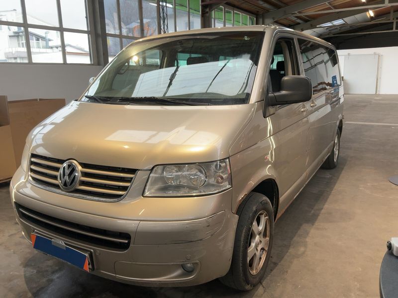 Volkswagen T5 Caravelle 2.5 TDI Comfortline lang 2008 – снимка 1