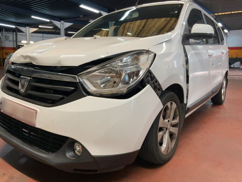 Dacia Lodgy 1.5 dCi Diesel Laureate 2016 – снимка 2