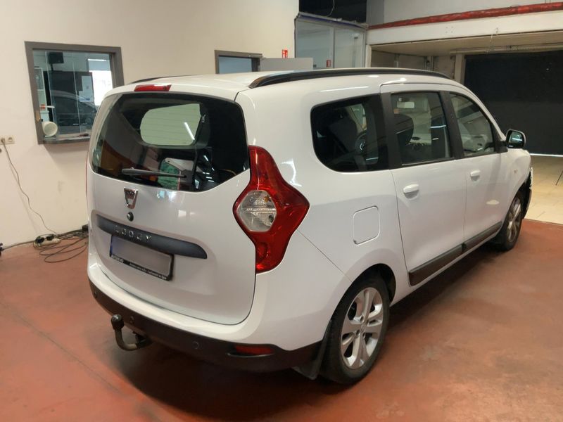 Dacia Lodgy 1.5 dCi Diesel Laureate 2016 – снимка 8