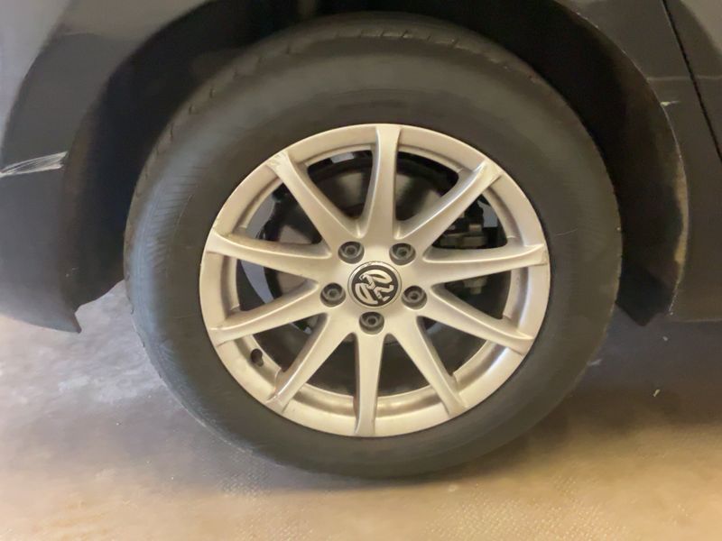 Volkswagen Touran 1.6 TDI Trendline BlueMotion Tech 2016 – снимка 9