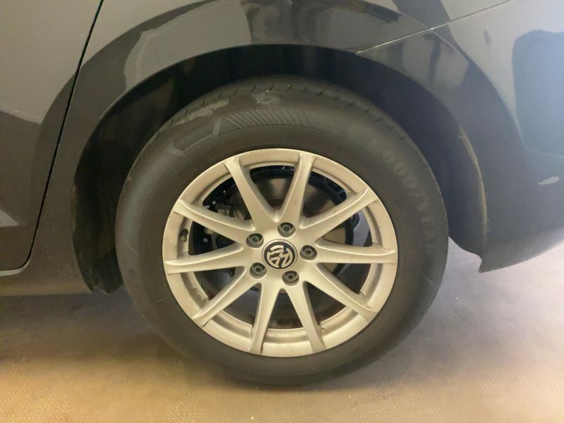 Volkswagen Touran 1.6 TDI Trendline BlueMotion Tech 2016 – снимка 5
