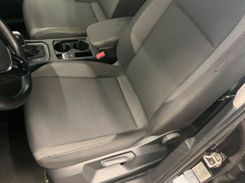 Volkswagen Touran 1.6 TDI Trendline BlueMotion Tech 2016 – снимка 30