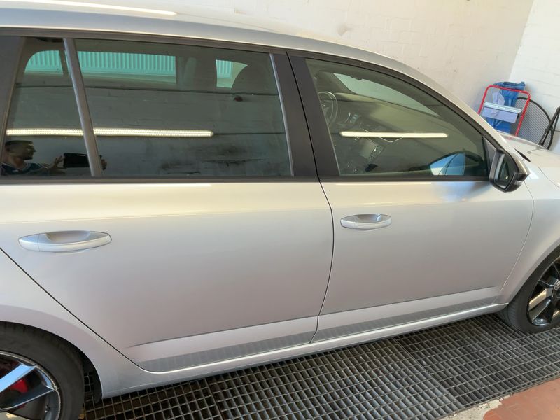 Skoda Octavia 2.0 TDI RS 2015 – снимка 10