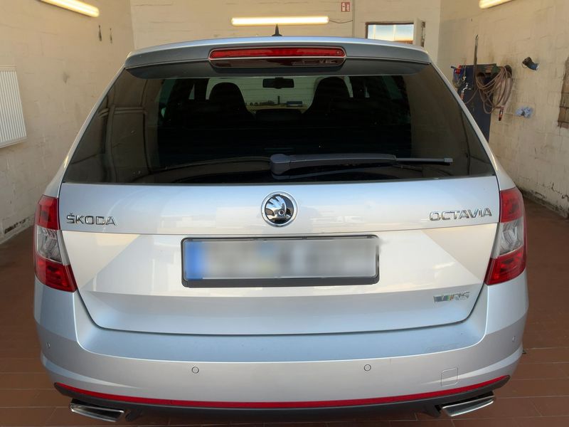 Skoda Octavia 2.0 TDI RS 2015 – снимка 7