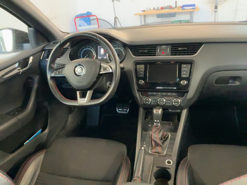 Skoda Octavia 2.0 TDI RS 2015 – снимка 17