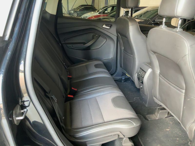 Ford Kuga 1.5 EcoBoost Titanium 2015 – снимка 19