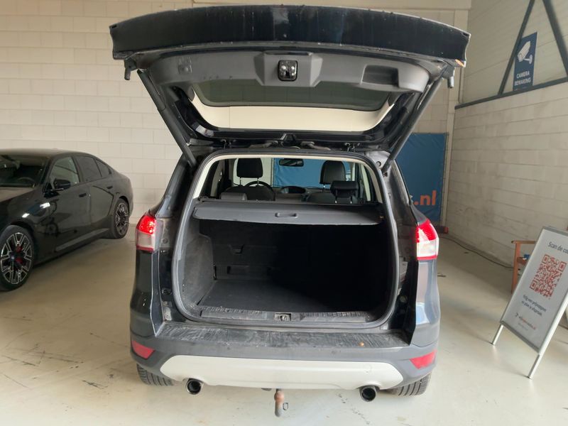 Ford Kuga 1.5 EcoBoost Titanium 2015 – снимка 15