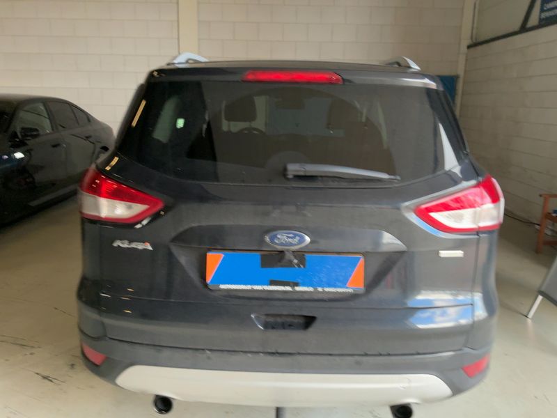 Ford Kuga 1.5 EcoBoost Titanium 2015 – снимка 7